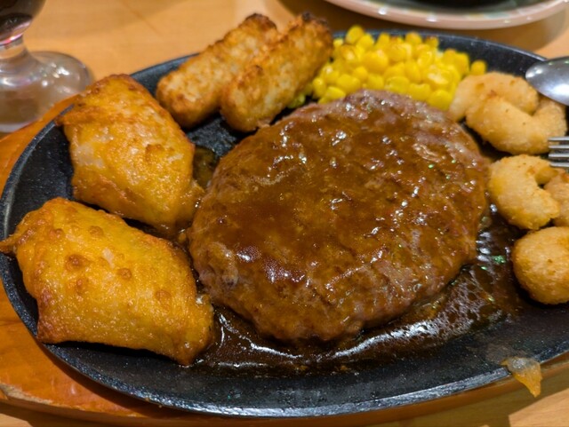 Saizeriya Ooizumintatenn photo 2