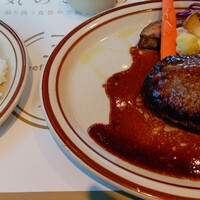 Aging beef ＆ Specialty coffee THE三本 - 