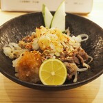 食堂・酒 たづ - 牛アゴの湯引き