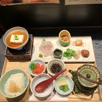 銀座米料亭 八代目儀兵衛 - 
