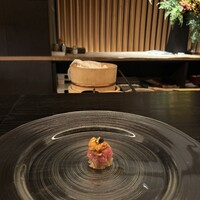 鮨 四 -  鮨 四 -