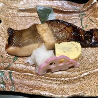 逸品料理屋 流石 - まとう鯛の照り焼き