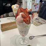 フルーツショップセリーヌ - 