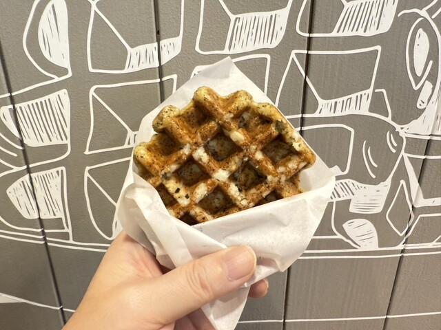 WAFFLE STAND WASHAWASHA+ Puraimu Tsuri Akai Ke Ten