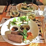 277158521 - メインディシュ ＆ グラスワイン（白）