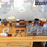 ROKUMON - 車內販售原創商品等