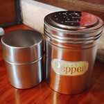 浜堂ラーメン - 卓上調味料