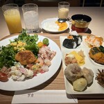 グランディア芳泉 - 朝食も種類豊富な和洋バイキング
