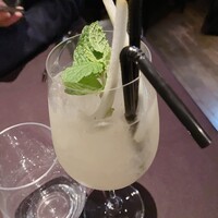 XEX ATAGO GREEN HILLS / Salvatore Cuomo Bros. - 本日のフレッシュフルーツカクテル