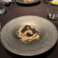 XEX ATAGO GREEN HILLS / Salvatore Cuomo Bros. - トリュフ香る蝦夷豚パンチェッタと濃密たまごのスパゲッティーニ・カルボナーラ　4,800円