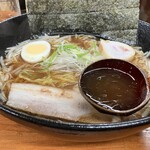 らーめん 信玄 - 尾張（あっさり醤油）