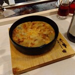 鉄なべ餃子 よし田 - 焼き餃子