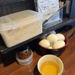 なぜ蕎麦にラー油を入れるのか。 - 