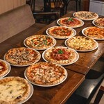 Trattoria Pizzeria Bar FAVETTA 窯焼きピザ - 