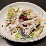 奴 - サラダ