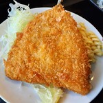 まるわ食堂 - レアでフワフワのアジフライ