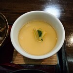 竜門 - ◯茶碗蒸し
具材は、椎茸、プリップリな海老、旨味感ある鶏肉
銀杏となり、美味しい味わいとなる

何だか材料を吟味されている様には感じるぞっ❗️