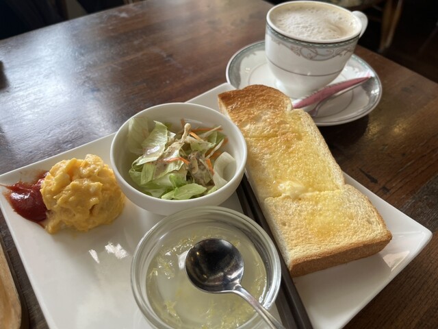 Daphne Coffee Kan Togo Ten