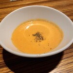 粋月 - ②季節のスープ
      素材は京人参。