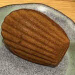 MORI YOSHIDA - マドレーヌ 黒糖