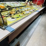 焼肉　なべしま - 新鮮で種類が豊富なサラダバー