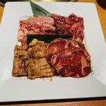 焼肉　なべしま - サガリ、なかおちカルビ、バラカルビ、ホルモン、