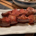 かしら屋 - 濃厚レバー