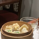 羽根餃子とフライパン中華 馬馬虎虎 - 