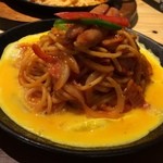 Karin - ナポリタン
                        850円
                        鉄板〜(*^_^*)
                        美味しい