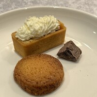 Queux Norme 梅田店 - 