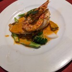 ビストロ・プティポワ - メイン1(白身魚のポアレ)
