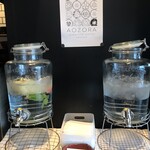 AOZORA - フリードリンクは2種類☆水もしくはデトックスウォーター