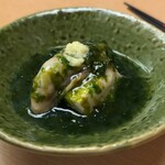 大衆酒場　匠 - 牡蠣入り青海苔湯豆腐