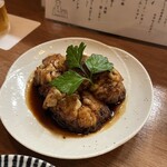酒肴哲 - 今日の一皿を選ぶならこれ。この焼き白子、醤油の香ばしさがたまらない。