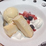 峻 - カタラーナバニラアイス添え