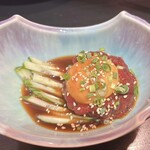 峻 - 馬刺しユッケ