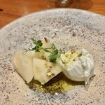 luogo - kurkku水牛モッツァレラ  宮城不忘果櫢園 洋梨