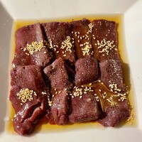 老舗精肉店直送 千種焼肉 飛騨牛の奴隷 千種店 - 新鮮レバー