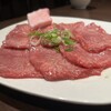 炭火焼肉　仁