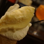 バール エ ターヴォラ カルダ ラ・ジョストラ -  シリチア、パイン