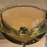 蒼菓 - ・微酸イラム白
      （タルトタタンと牛乳アイスのデセールに合わせて）
      （T78とGoomteeという品種？を白茶に製茶したもの）