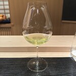 蒼菓 - ・日華玉露
      （濃いめで入れてカカオのデセールの油脂分と合わせる）
      （やぶきたという品種を玉露に製茶して、台湾で青みだけを消すように焙煎したもの）