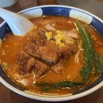 支那麺 はしご 入船店 - 排骨担々麺　1100円　大辛　柚子多め