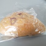 ダーシェンカ - 黒糖レーズンコッペ