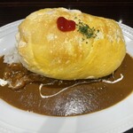 カレー カレーパン 天馬 - ふわふわオムレツカレー