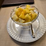 CEYLON TEA STYLE & CURRY - 