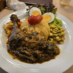 CEYLON TEA STYLE & CURRY - 