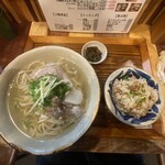 沖縄麺処 天願 - 