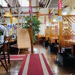 米沢牛ステーキ ハンバーグ専門店Always - 4人様までの半個室タイプテーブルが7つ、6人様までのテーブルが２つあります。