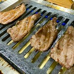 焼肉ホルモン ボンズ - 